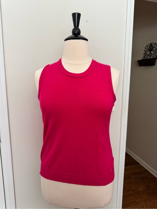 Calvin Klein Tops - Calvin Klein Hot Pink Ribbed Crewneck Tank
